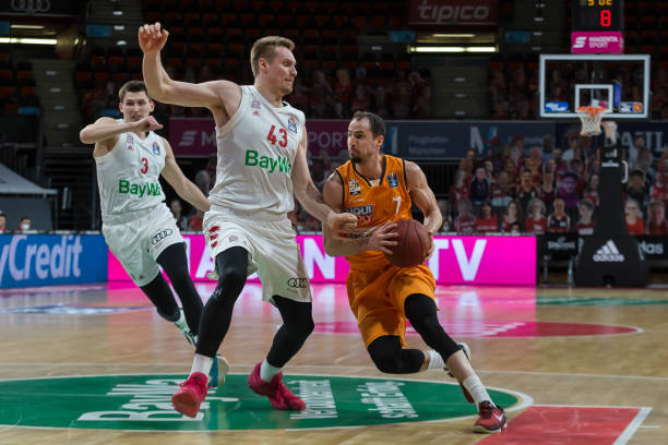 的阵中成员 的阵中成员